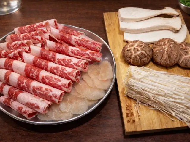 Chadolpung Bangbaeyeok Branch Chadolbagi (Beef Brisket) 1