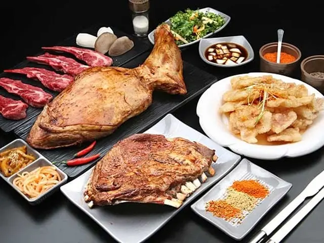 Eorinyangyangkkochi Lamb BBQ & Lamb Skewers 1