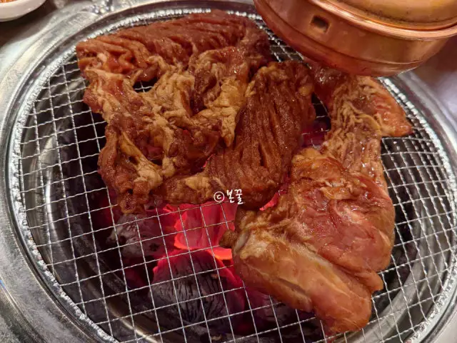 Ppoppaigalbi Seongjeong Branch Cheap Korean BBQ 3
