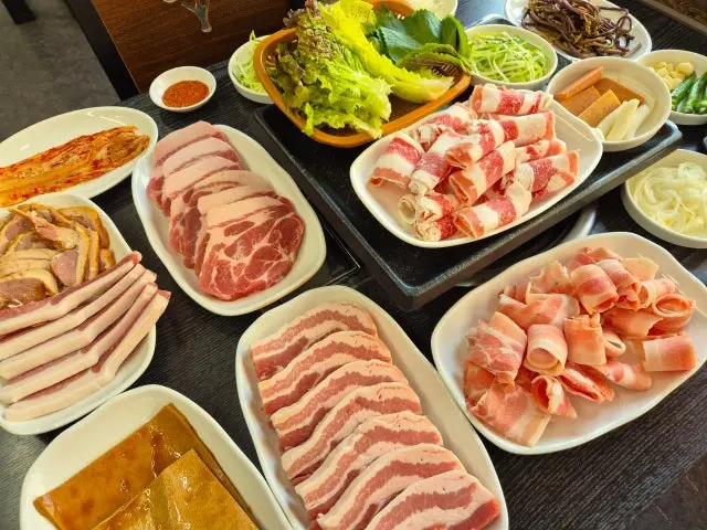 Saenggogimuhanripildonoriuhaepi Incheonmansu Branch Solo-Friendly Korean BBQ 1