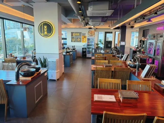 Gimhyeongjegogiuicheolhak Busansongdo Branch Galbi (Korean Short Ribs) 3