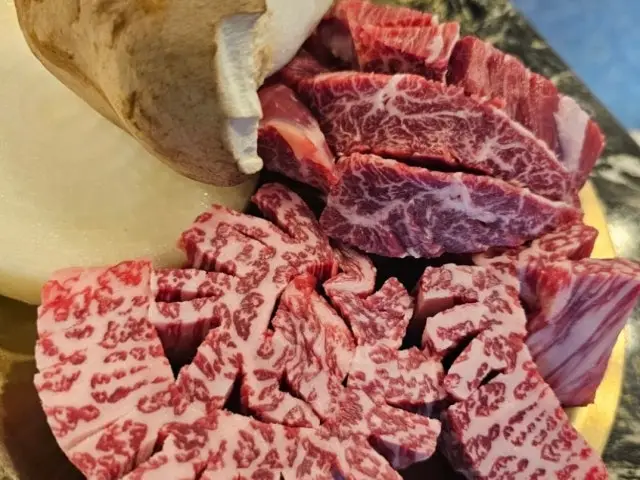Chikeorisaenggui Chadolbagi (Beef Brisket) 1