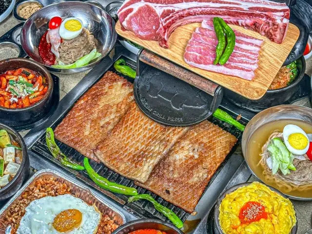 Ingyedongkkeopdegi Ingye Main Branch Yukhoe (Korean Beef Tartare) 2