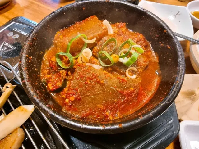 솥뚜껑생삼겹살 사진 2