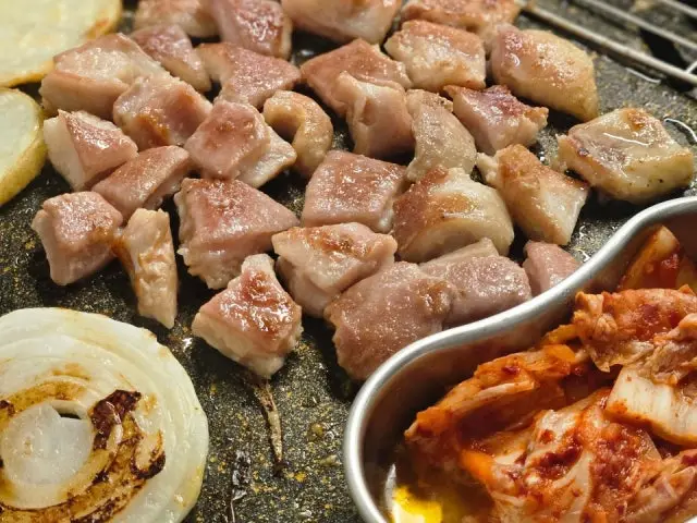 Yongsanmakchang Gopchang (Grilled Intestines) 2