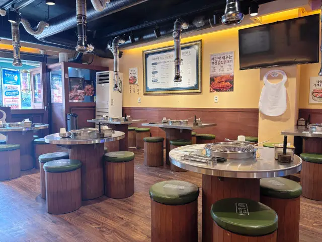 Janginhwaro Manseokgongwon Branch Samgyeopsal (Pork Belly BBQ) 3