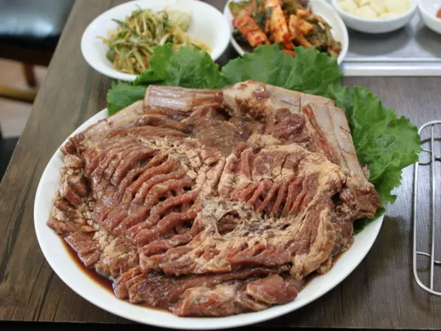 Yetnalsutbulgalbi 家庭聚餐烤肉 2