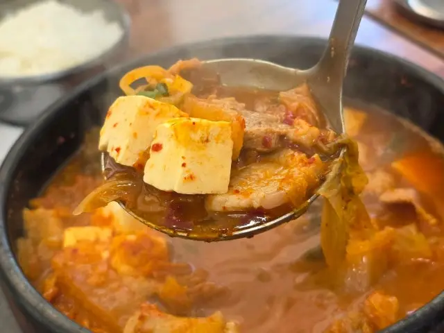 Sinseongsutbulsaenggogi 老舗焼肉 2