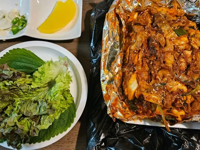 Hongjewangsiprissangdungigopchang Korean BBQ 3