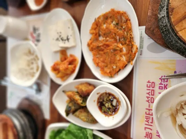 Ildeungseokgalbi 烤肉午餐 2