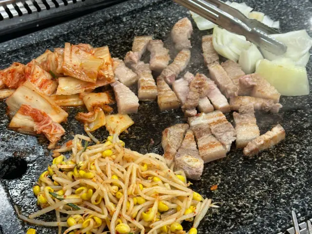 Deokujeongyuksikdang 精肉食堂 2