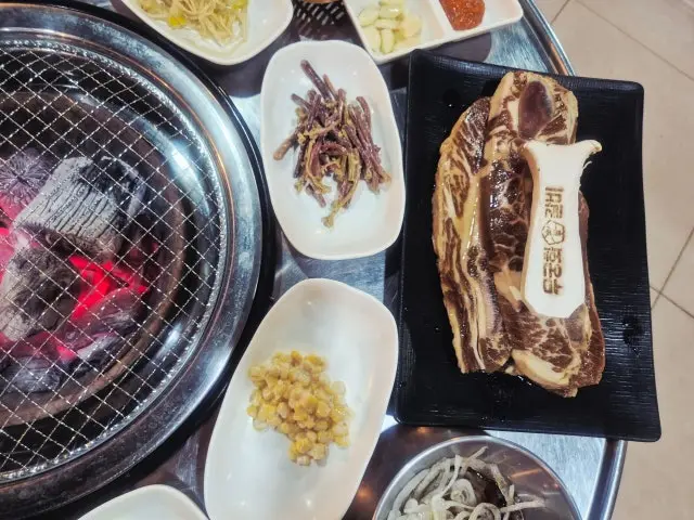 Mugunghwasutbulgalbi Moksal (Pork Neck) 2
