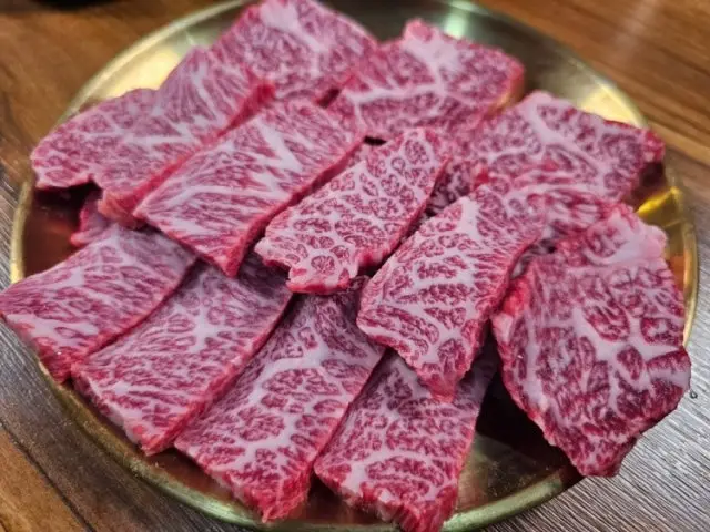 Gainhwarogui Changwonsangnam Branch Beef Sirloin (Deungsim) 1