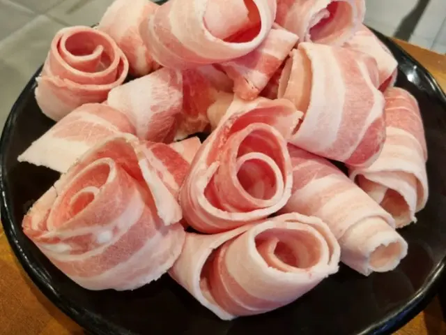 Gwangdaepae Yonghosageori Samgyeopsal (Pork Belly BBQ) 2