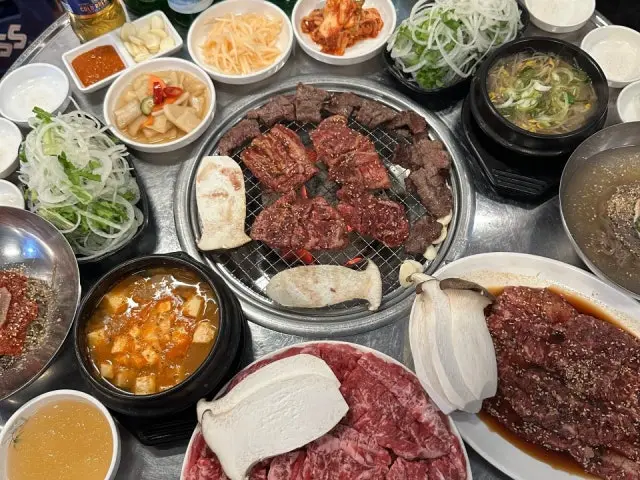 Sambujahwangjegalbisal Yangjeong Branch Korean BBQ 2