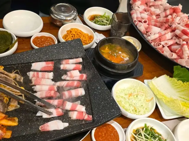 Nalmadadaebaknaneunjip Yeongdo Branch Daepae (Thin-Sliced Pork Belly) 3