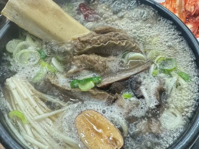 능이왕갈비탕 사진 3