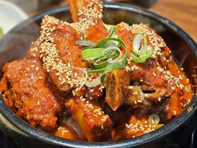 Wonjo Gohyangsogalbijjim Sangnamjikyeong Branch Old-School Korean BBQ 1