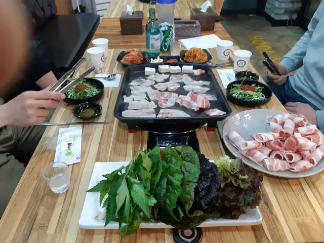 Gimganedaepaesamgyeopsal Photos 3