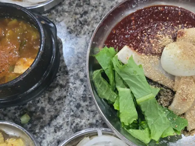 Godeokgalbi 家族向け焼肉 3