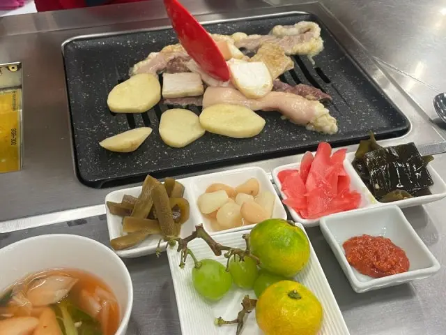 Busanhangyanggopchang Gopchang (Grilled Intestines) 1