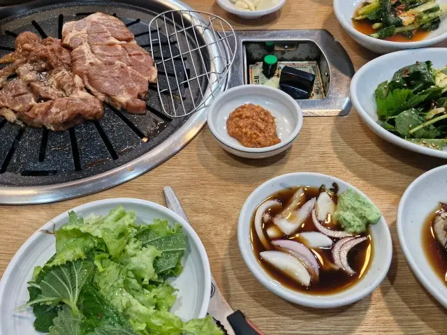 Daejayeonsutbulgalbi 炭火烤排骨 1