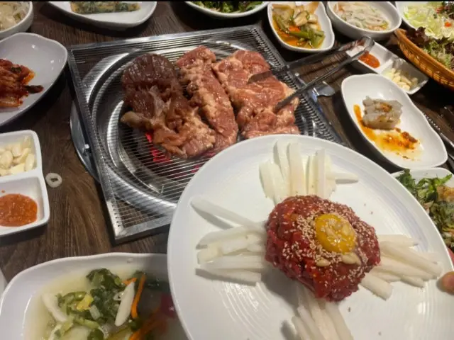 찬우물숯불갈비 삼겹살 사진 2