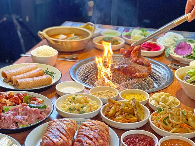 고기싸롱 광장구의점 데이트 사진 2
