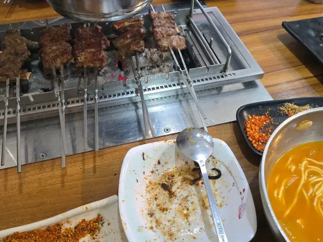 Jinmiwangyangkkochi Sinbu Branch Lamb Skewers 3