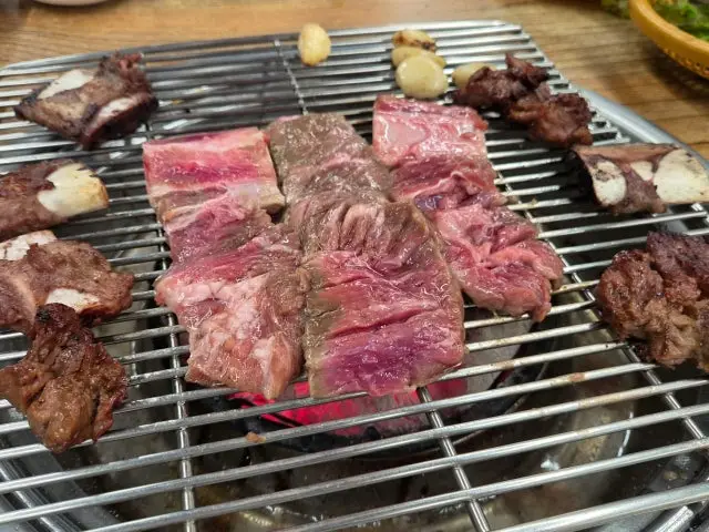 Yeonsansutbulwanggalbi 猪排骨 1