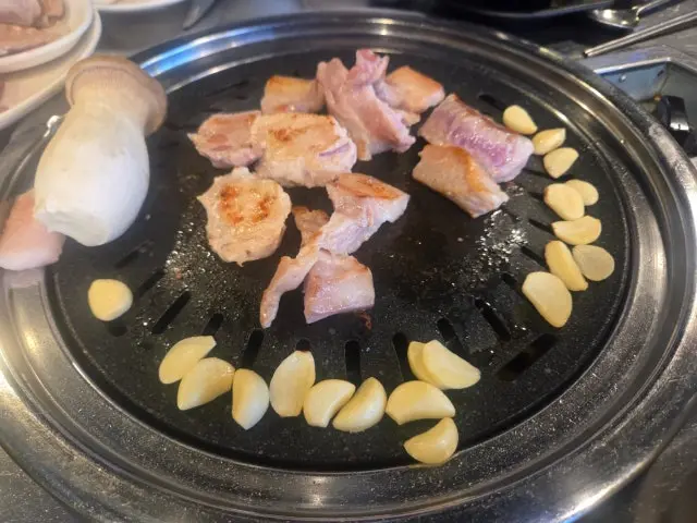 Myeonmokdwitgogi & Daegumakchang Myeonmok店 烤肉 3