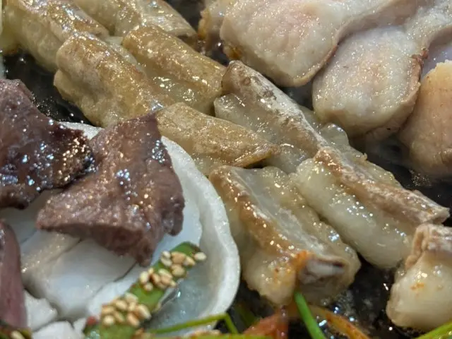 Ssangdunginehwangsodolgopchang Family Korean BBQ 3