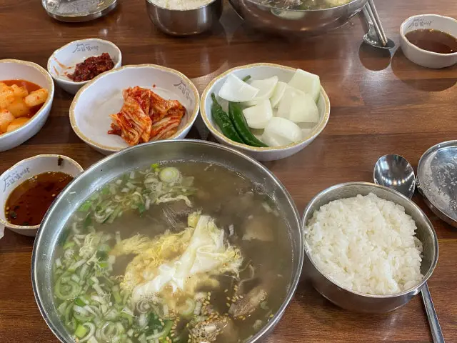 Gojipsengeujipgalbitang Jinhaejungang Branch Cheap Korean BBQ 1