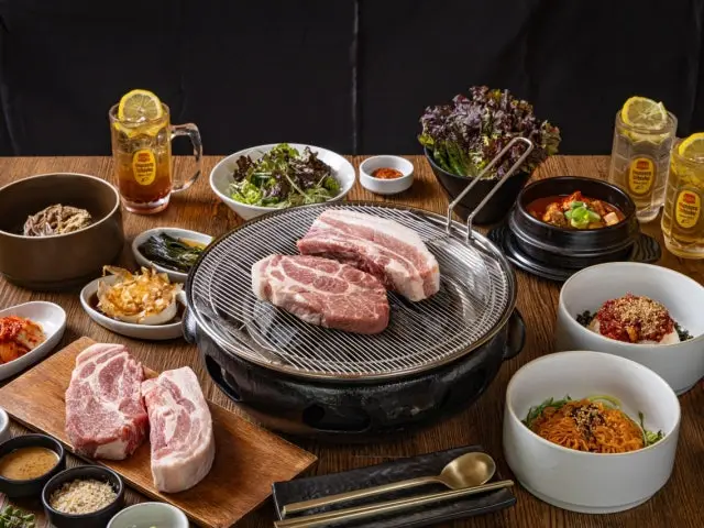 Mooksal Choeupyeonji Branch Samgyeopsal (Pork Belly BBQ) 1