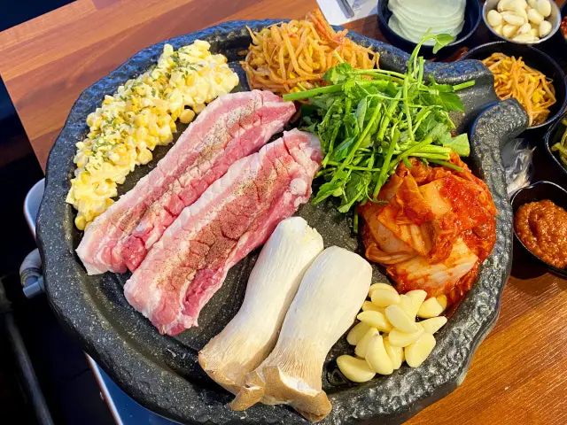 Guwoldong Susanghansamgyeopsal Samgyeopsal (Pork Belly BBQ) 1