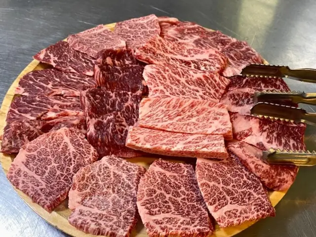 Baekjohanumaeul Gwanpyeong店 家族向け焼肉 1