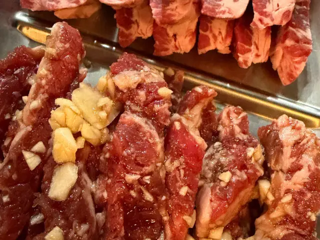 Semogalbi Dwitgogi (Pork Trimmings BBQ) 3