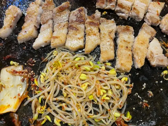 김치왕뚜껑삼겹살 사진 1