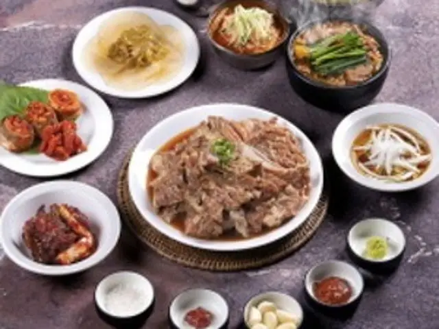 Yeongdongsutbuljip Haengdang Branch Korean Beef BBQ (Hanwoo) 2