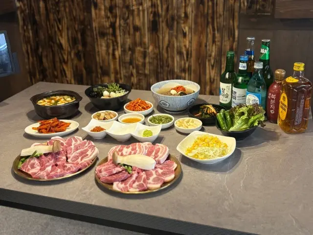 Kkomoksal Dadaepo Natgae Branch Korean BBQ 1