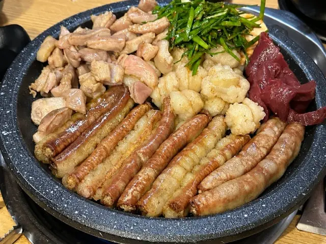 Hunine Sogopchang Daechang (Beef Large Intestine) 1