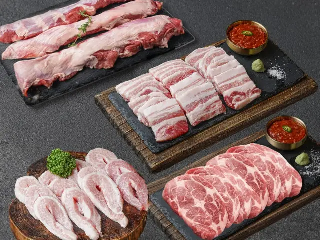 Kkuseokjijinjjahandon Sinjeongyeok Branch Samgyeopsal (Pork Belly BBQ) 1