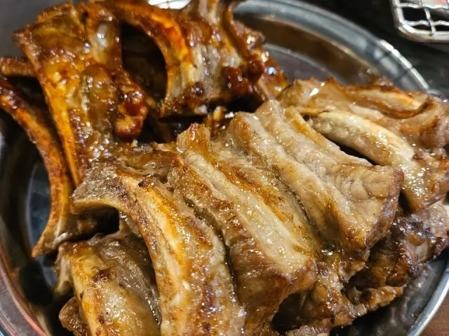 Jjokjjokgalbi Galbi (Korean Short Ribs) 3