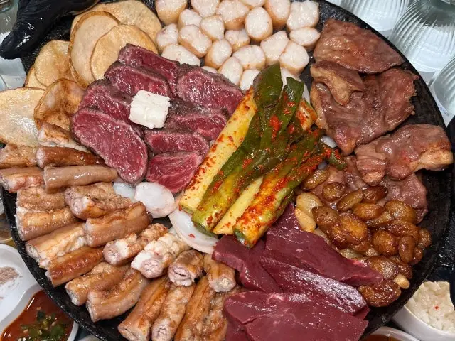 Hyojamakchang Yongsan Branch Beef Galbi 2