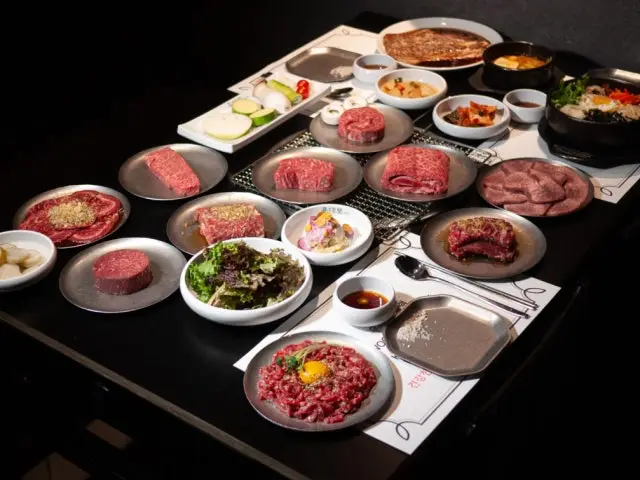 Udaepo Beulraekmyeongdong Branch Moksal (Pork Neck) 1