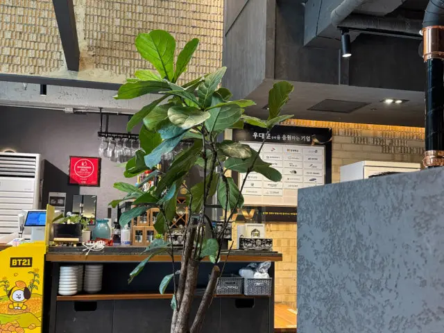 Udaepo Beulraekmyeongdong Branch Moksal (Pork Neck) 3