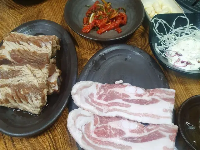 Gijangsutbulgalbi 炭火烤排骨 3
