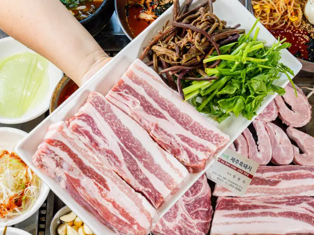 Goninejejuheukdwaeji Korean BBQ 2