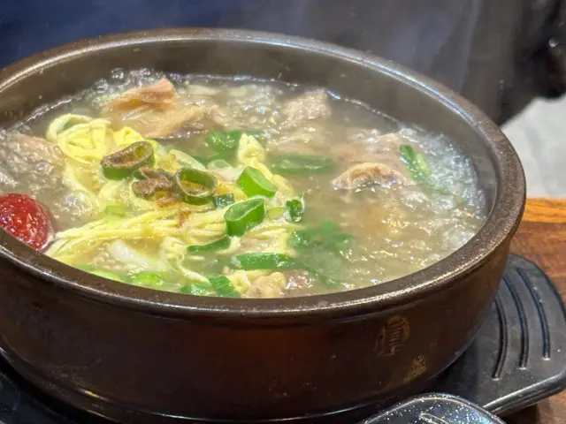 Eomcheongkeunjoseonuigalbitang&naengmyeon Jungrang店 自助烤肉 3