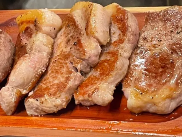 Daesebakmoksal Sicheong Branch Naengsam (Frozen Pork Belly) 2